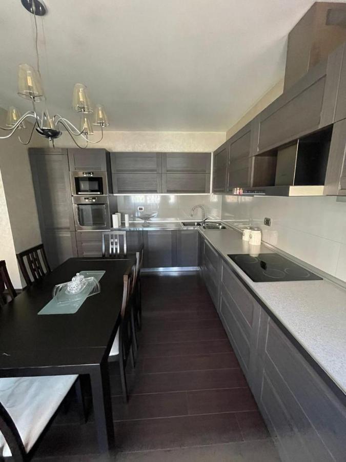 טיראנה Luxury Apartment City Centre מראה חיצוני תמונה