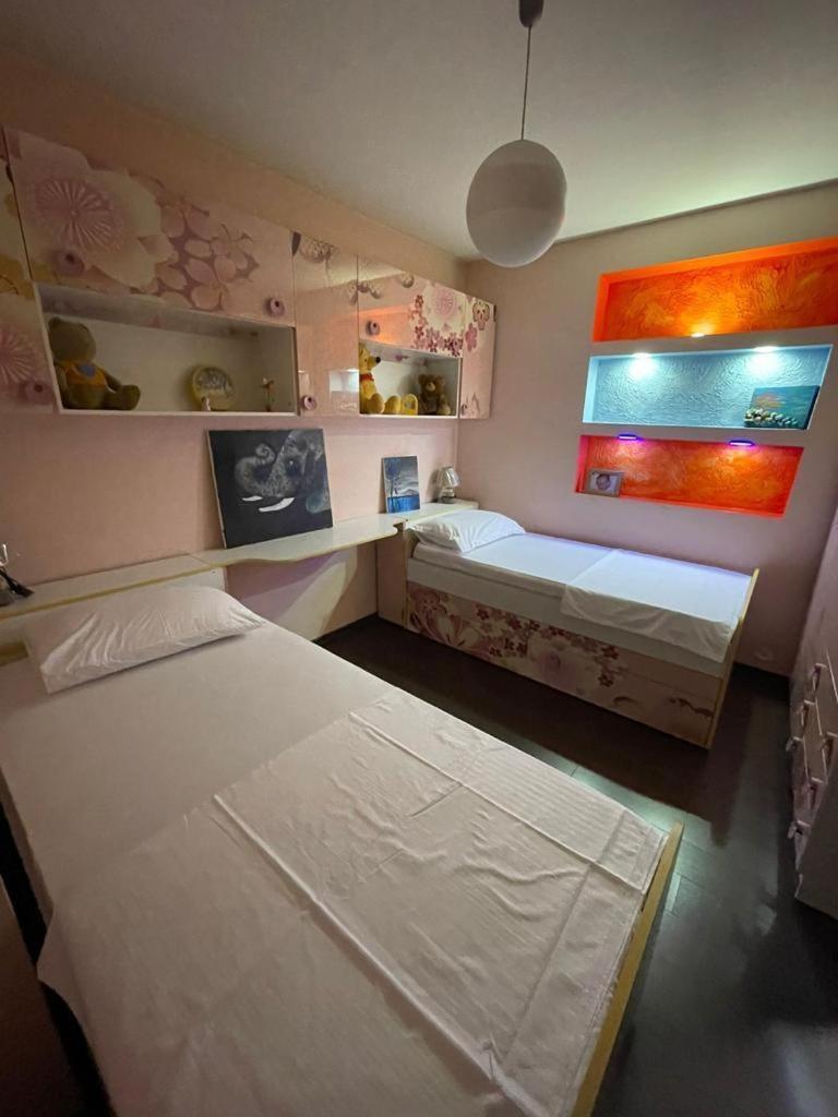 טיראנה Luxury Apartment City Centre מראה חיצוני תמונה